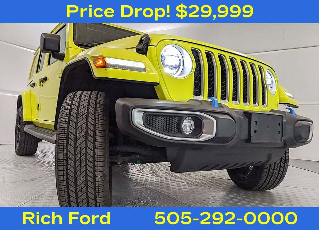 Used 2023 Jeep Wrangler Unlimited Sahara w/ Cold Weather Group image 23