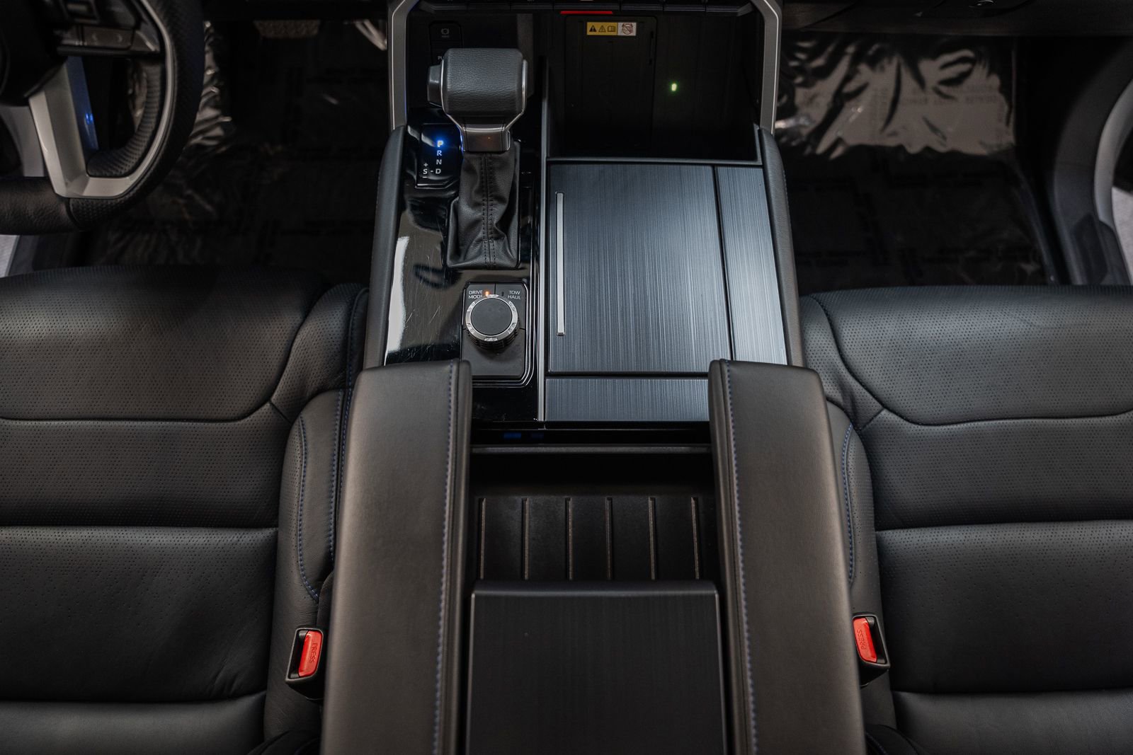 Used 2024 Toyota Tundra Platinum image 35