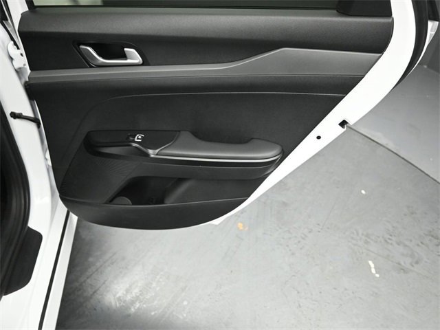 Used 2023 Kia K5 GT-Line image 45
