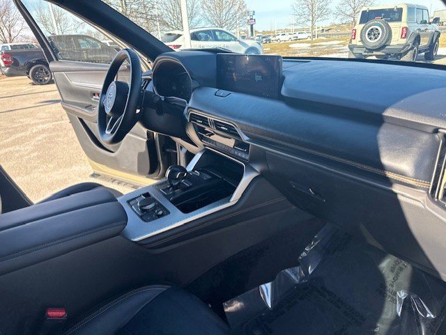 Used 2025 MAZDA CX-70 Plug-In Hybrid w/ Premium Plus image 39
