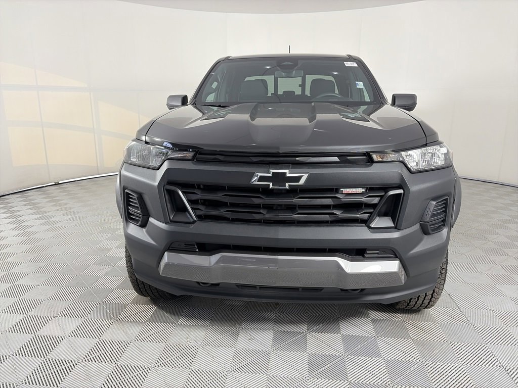 Used 2024 Chevrolet Colorado Trail Boss image 7