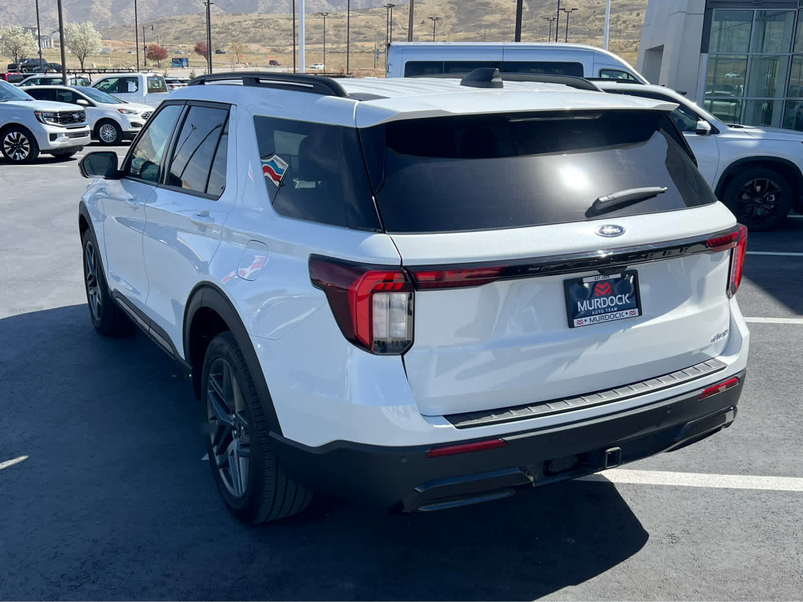 Certified 2025 Ford Explorer ST-Line w/ Premium Package AWD/4WD image 4