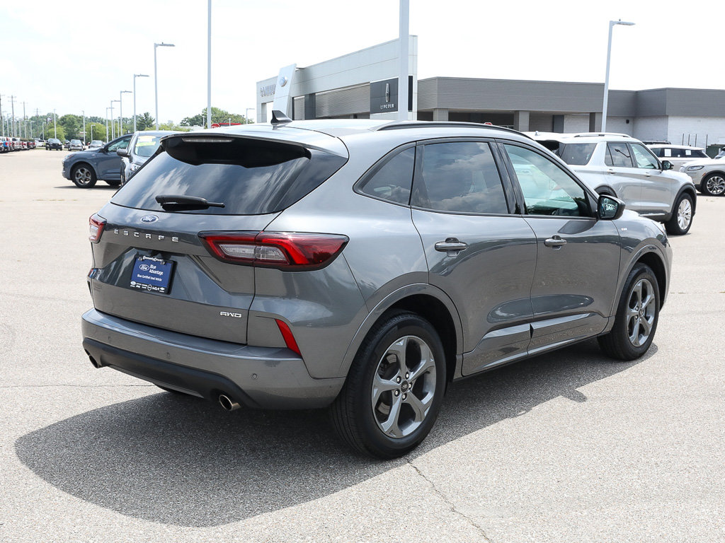 Certified 2024 Ford Escape ST-Line w/ Tech Pack #1 AWD/4WD image 7