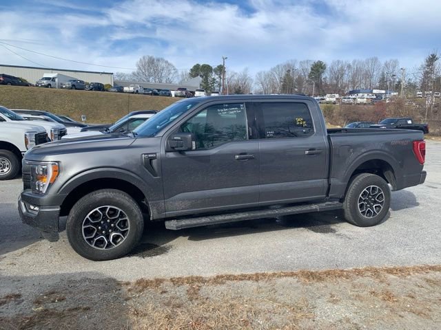 Certified 2023 Ford F150 XLT w/ Equipment Group 302A High image 13