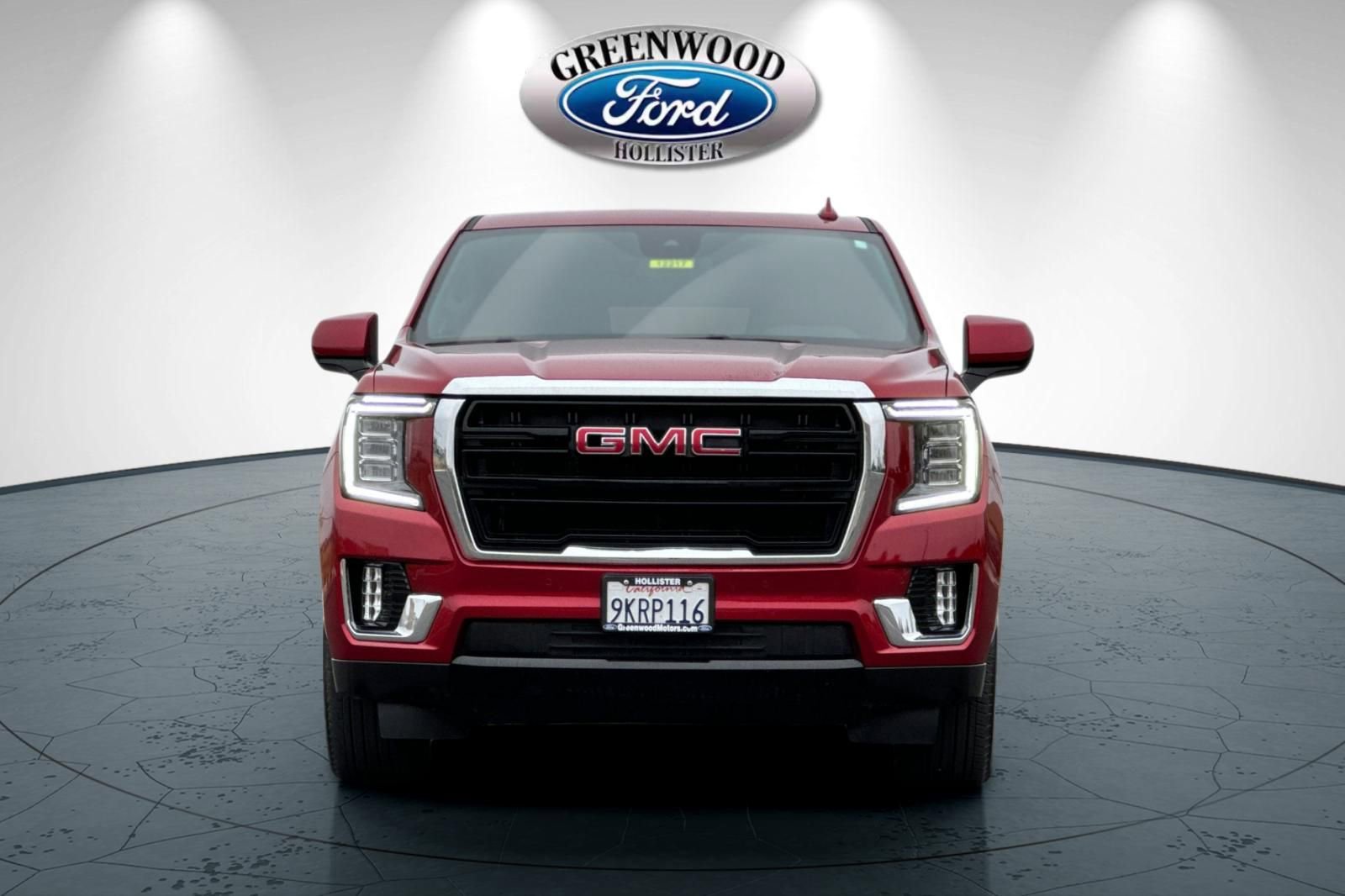 Used 2024 GMC Yukon XL SLE image 9
