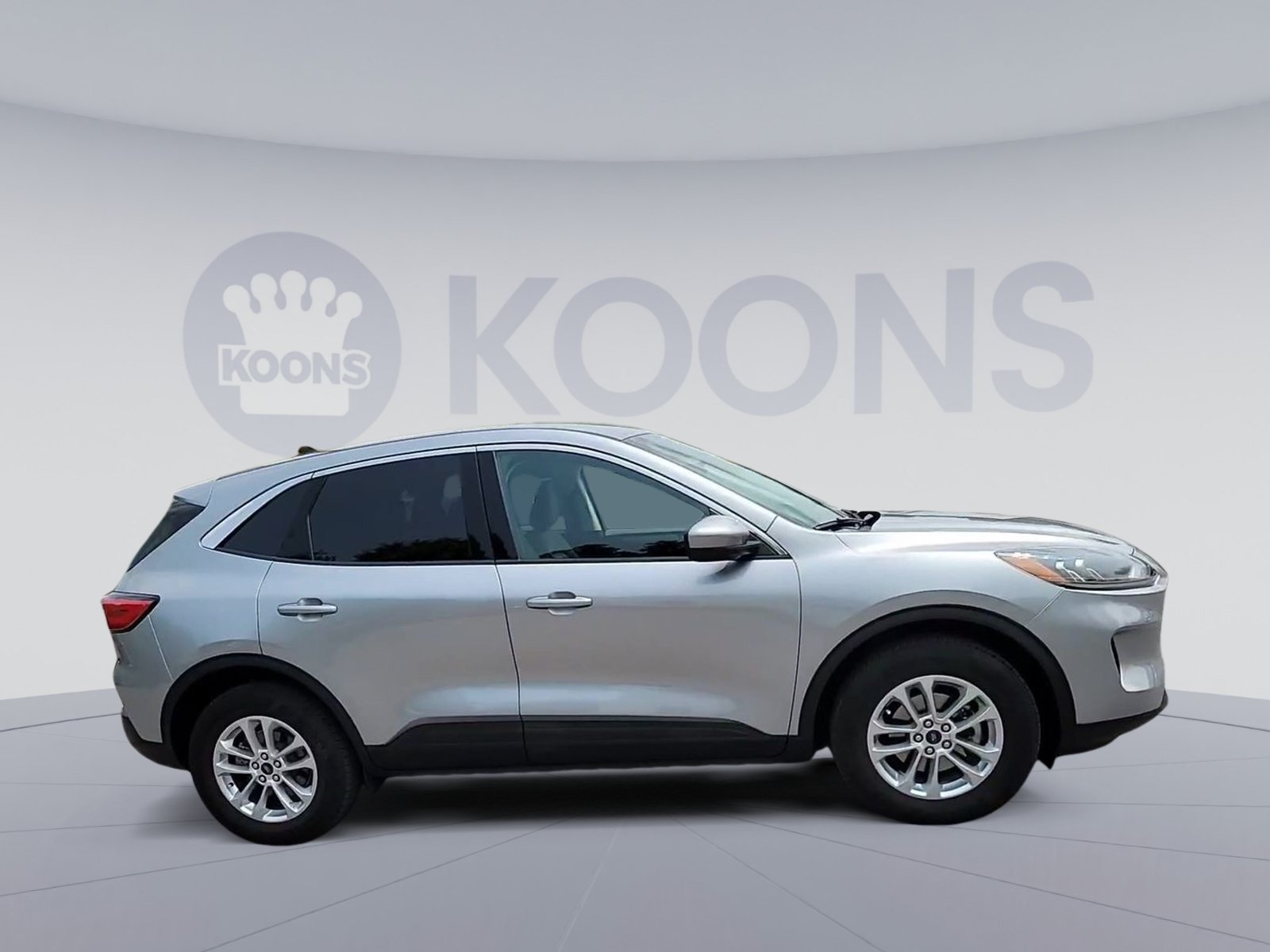 Certified 2021 Ford Escape SE w/ Convenience Package AWD/4WD image 2