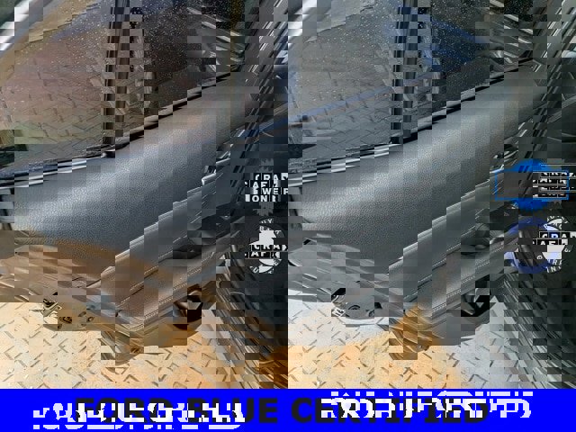 Used 2018 Toyota Camry XLE image 18