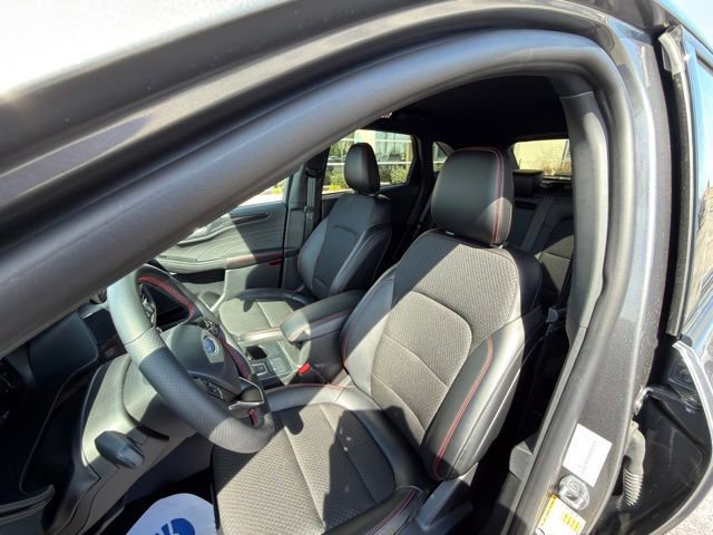 Certified 2025 Ford Escape ST-Line w/ Cold Weather Package AWD/4WD image 12