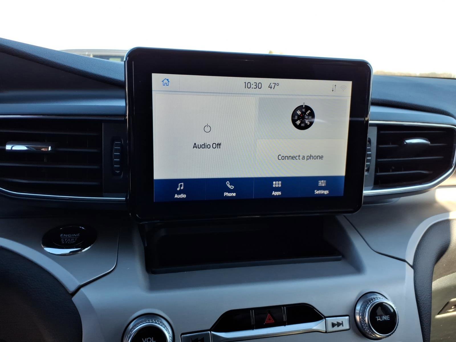 Certified 2024 Ford Explorer XLT w/ Equipment Group 202A image 17