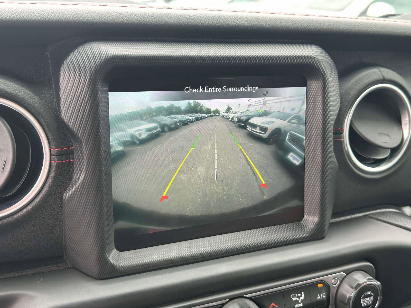 Used 2020 Jeep Wrangler Unlimited Rubicon w/ Quick Order Package 28Y Recon image 26