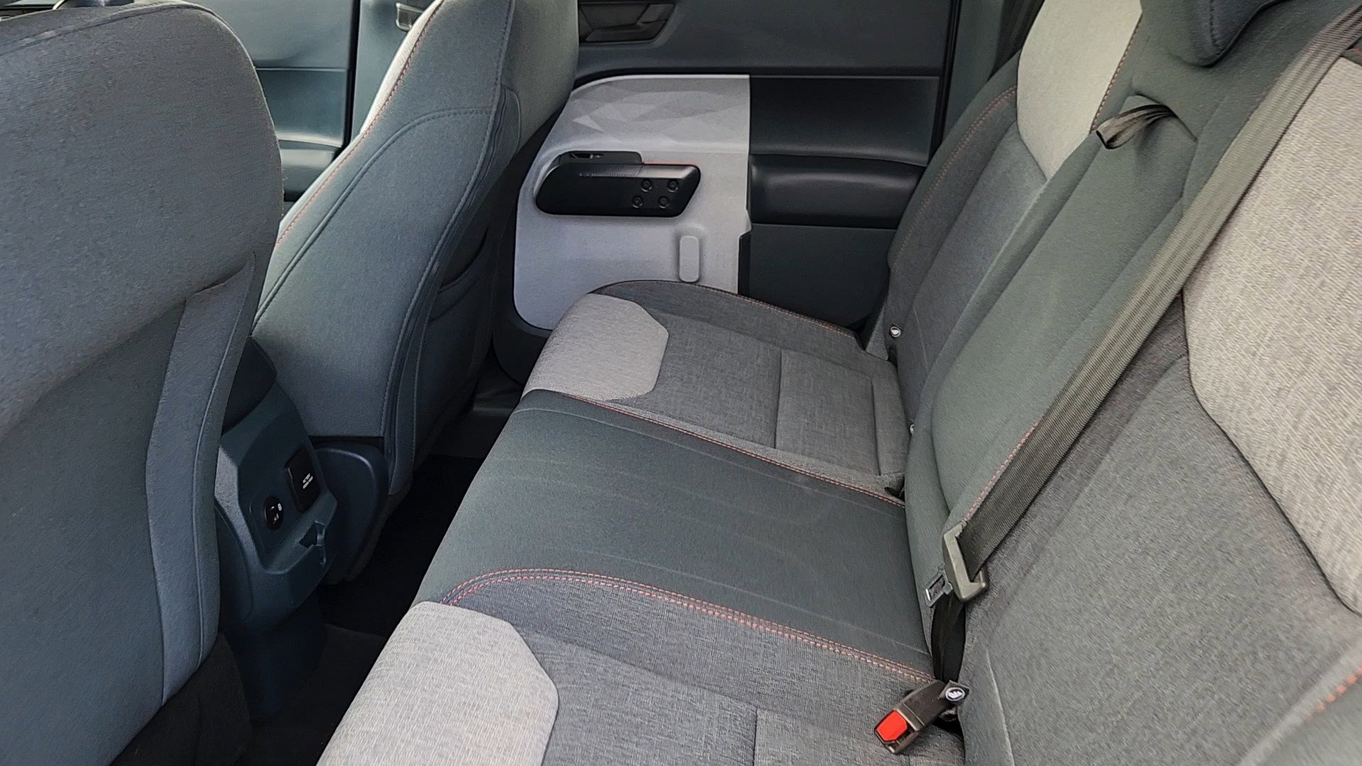 Certified 2024 Ford Maverick XLT w/ XLT Luxury Package FWD image 25