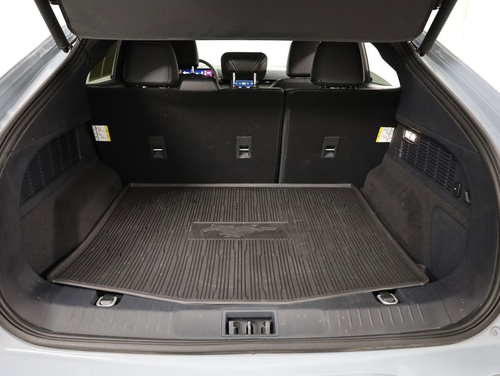 Certified 2025 Ford Mustang Mach-E Premium image 16