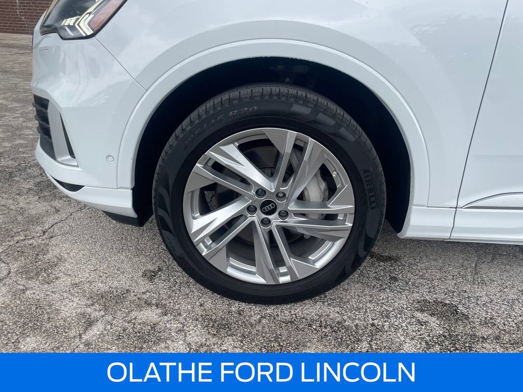 Used 2023 Audi Q7 2.0T Premium Plus w/ Premium Plus Package AWD/4WD image 29