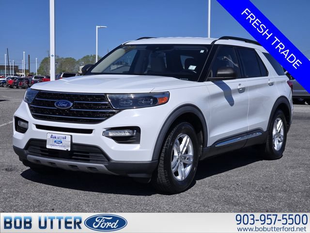 Certified 2020 Ford Explorer XLT w/ Equipment Group 202A RWD image 3