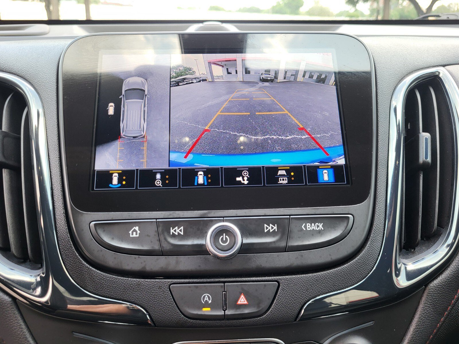 Used 2024 Chevrolet Equinox RS w/ RS Leather Package FWD image 24