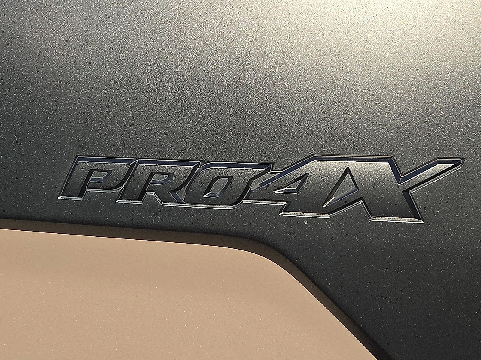 Used 2021 Nissan Titan PRO-4X w/ Pro-4x Convenience Package AWD/4WD image 9
