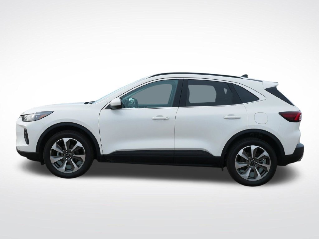 Certified 2024 Ford Escape Platinum AWD/4WD image 7