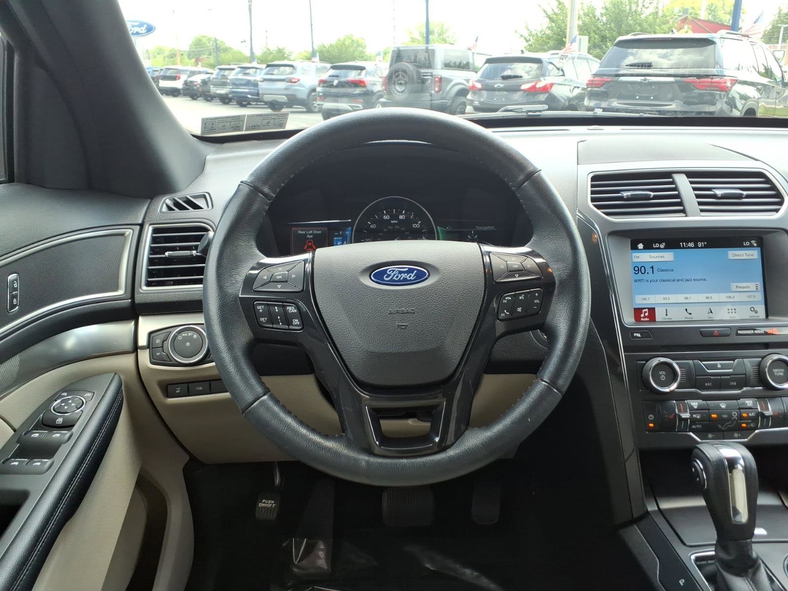 Certified 2018 Ford Explorer XLT w/ Equipment Group 202A AWD/4WD image 15