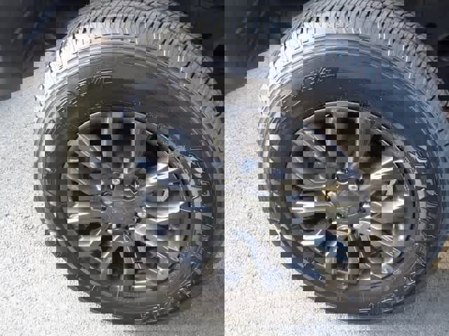 Certified 2019 Ford Ranger Lariat w/ Equipment Group 501A Mid image 12