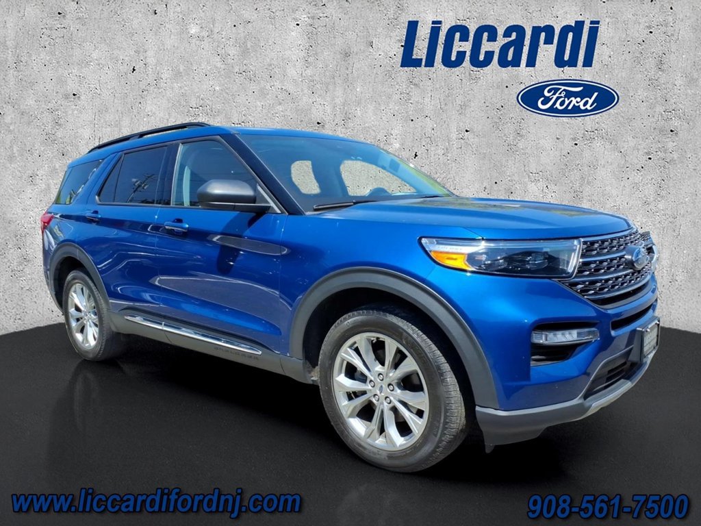 Certified 2023 Ford Explorer XLT w/ Equipment Group 202A