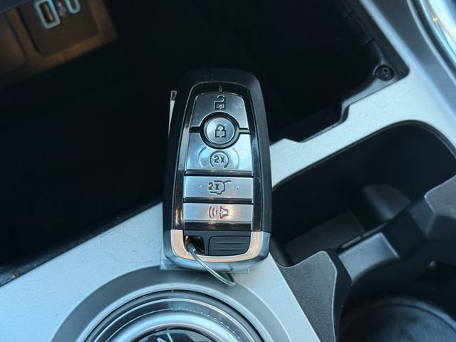 Certified 2022 Ford Explorer XLT w/ Equipment Group 202A image 13