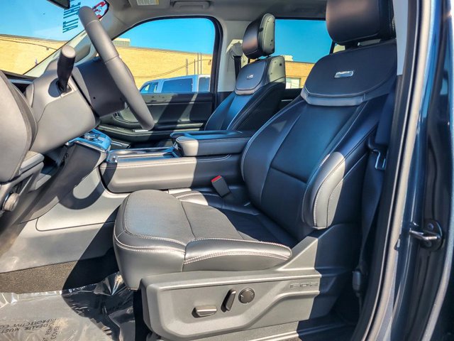 Certified 2025 Ford Expedition Platinum w/ Driver's Package image 13