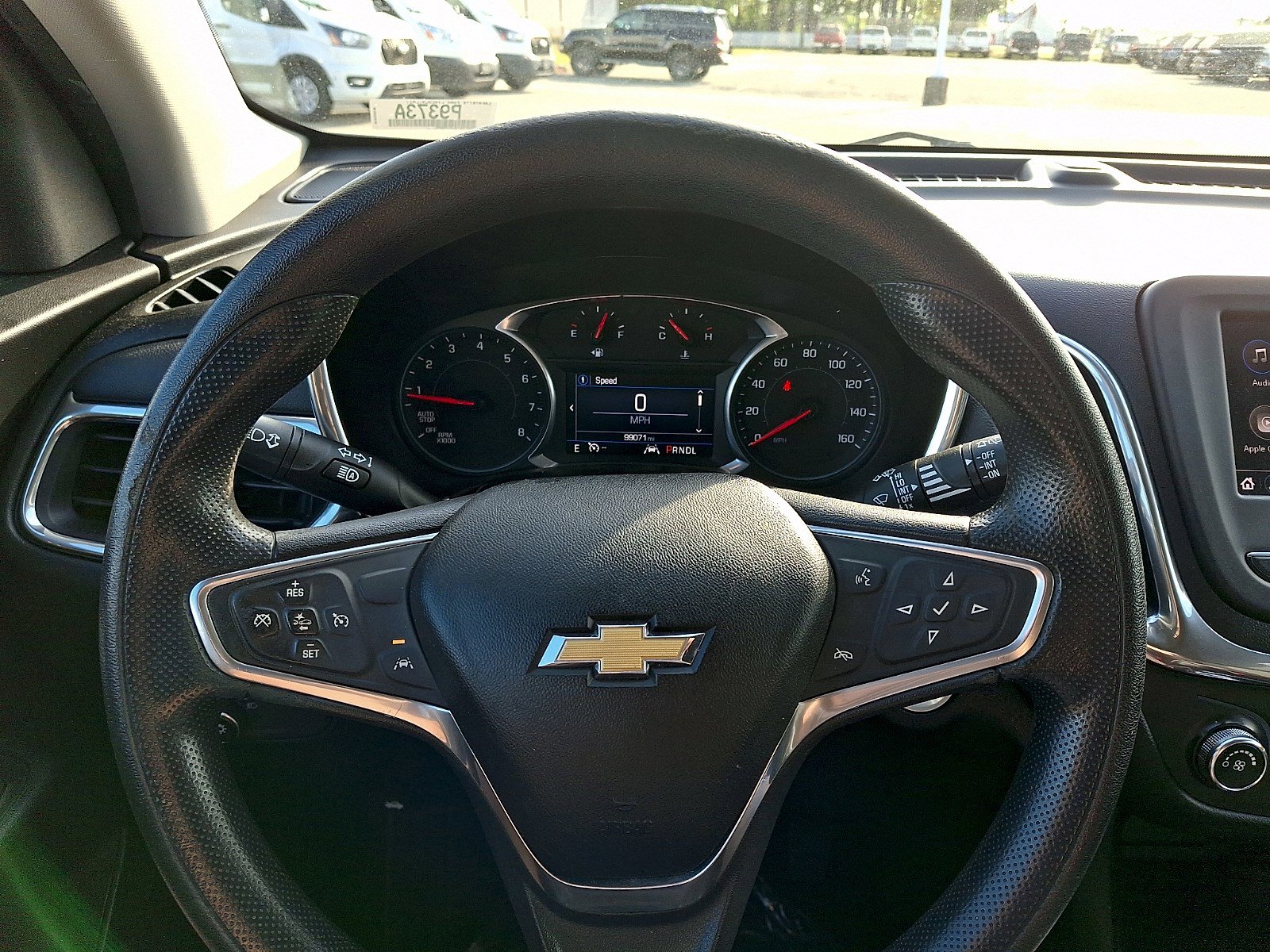 Used 2020 Chevrolet Equinox LT image 18