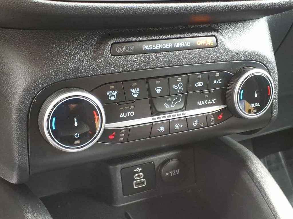 Certified 2024 Ford Escape Active AWD/4WD image 22