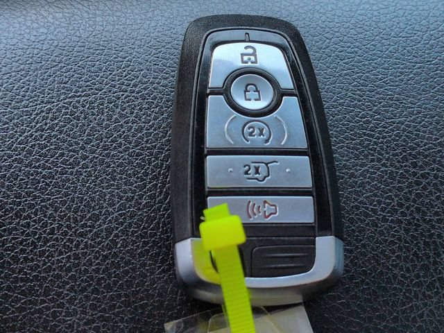 Certified 2020 Ford Expedition Limited w/ Special Edition Package AWD/4WD image 38