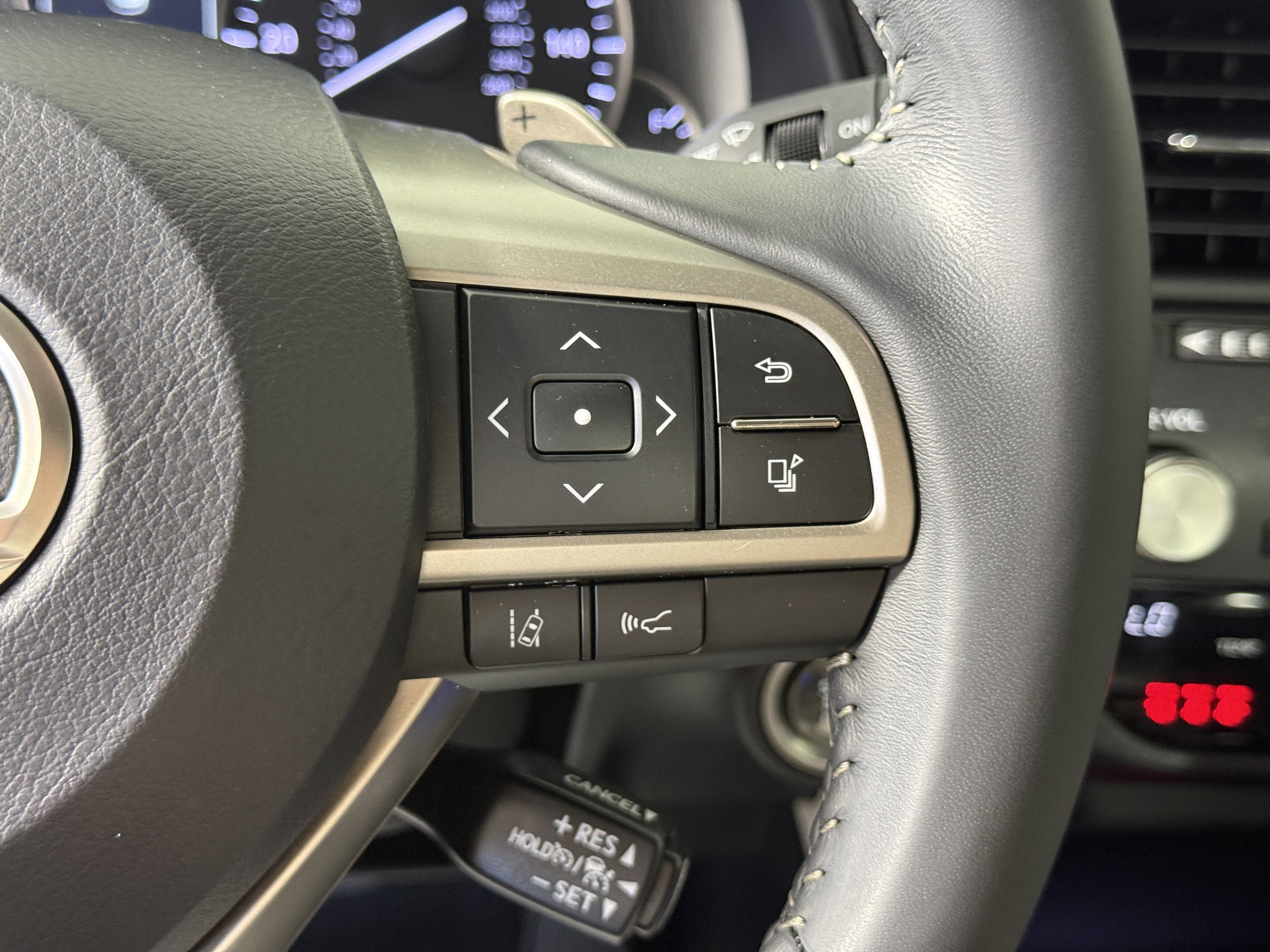 Used 2021 Lexus RX 350 FWD w/ Accessory Package image 24