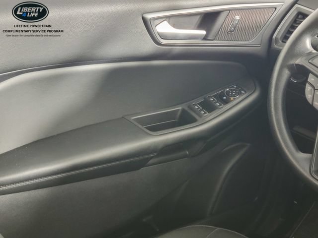 Certified 2020 Ford Edge SE FWD image 34