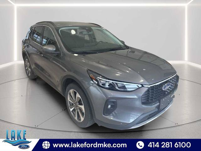 Certified 2024 Ford Escape Platinum AWD/4WD image 1