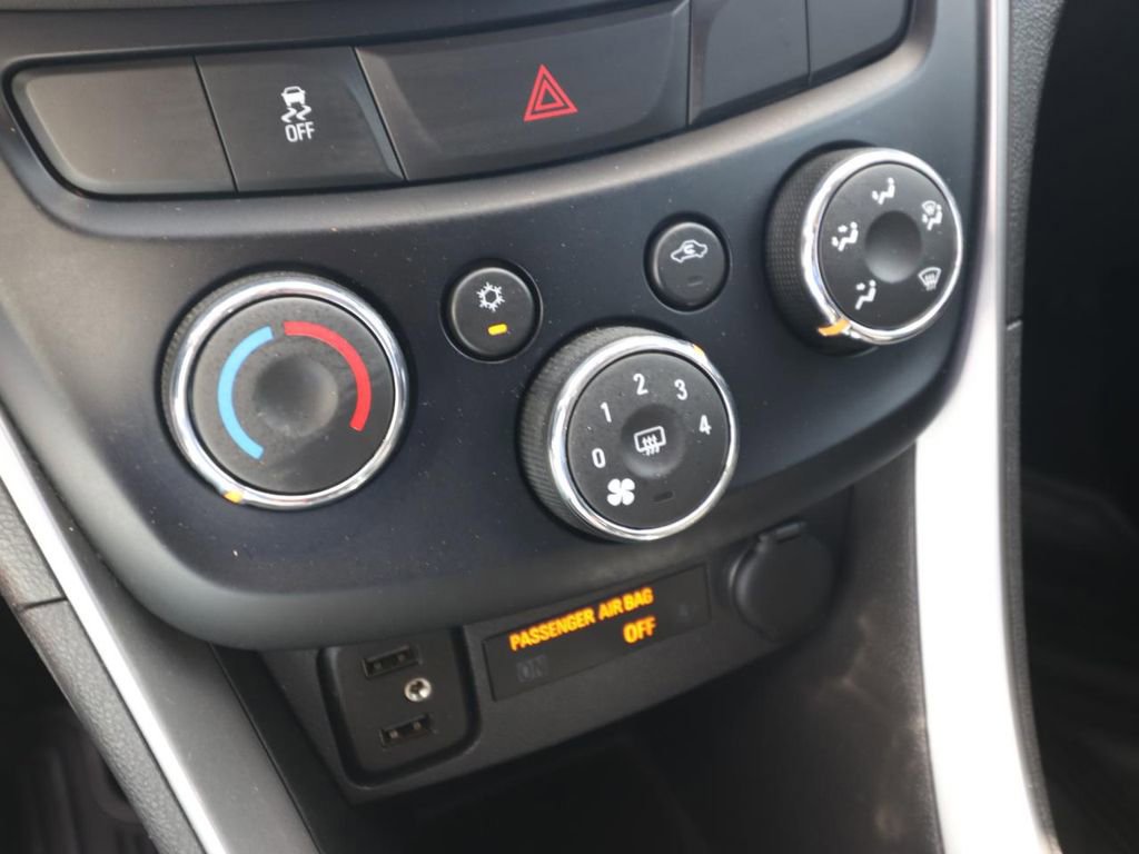 Used 2020 Chevrolet Trax LS w/ Tint and Cruise Package image 21