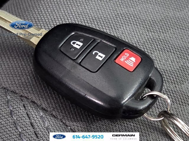 Used 2020 Toyota Tacoma SR5 AWD/4WD image 37
