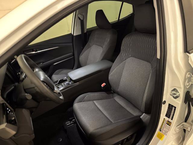Used 2025 Toyota Camry LE w/ Convenience Package FWD image 17