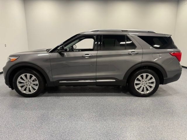 Certified 2021 Ford Explorer Limited w/ Equipment Group 301A AWD/4WD image 8
