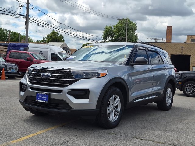 Certified 2023 Ford Explorer XLT w/ Class IV Trailer Tow Package AWD/4WD image 8