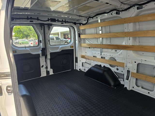 Certified 2025 Ford Transit 250 Low Roof w/ Exterior Upgrade Package RWD image 15