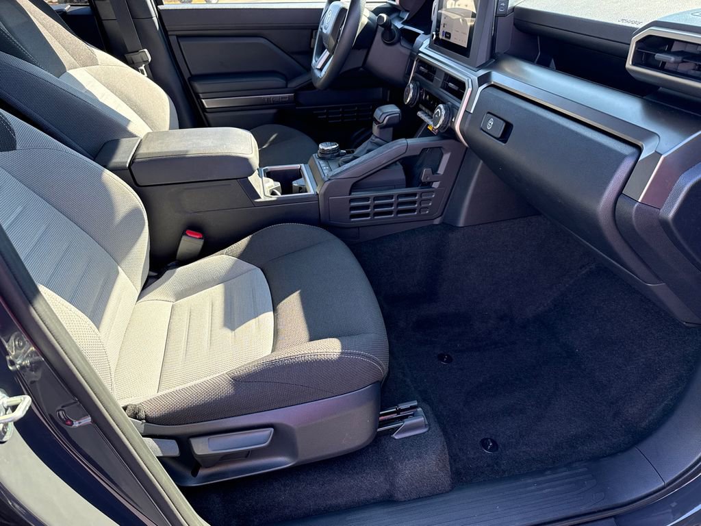 Used 2025 Toyota 4Runner TRD Off-Road image 13