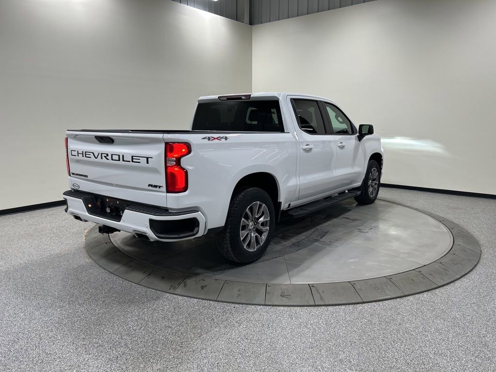 Used 2022 Chevrolet Silverado 1500 RST w/ Safety Package image 6