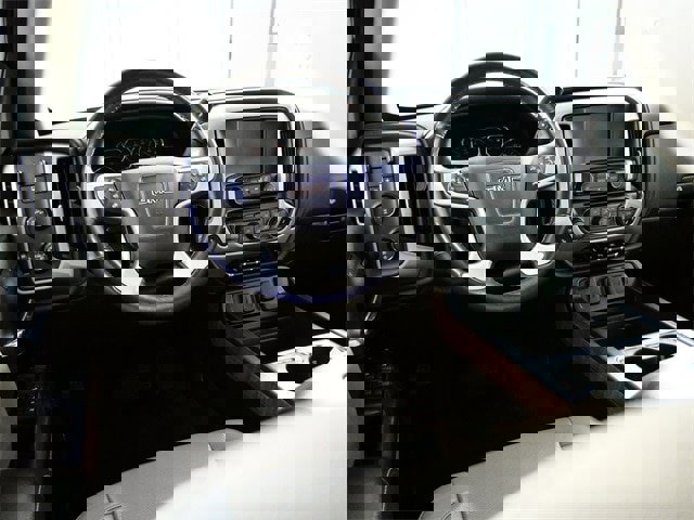 Used 2018 GMC Sierra 1500 SLT image 4