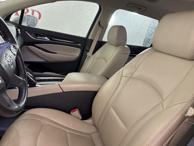 Used 2020 Buick Enclave Premium w/ LPO, Touring Package image 11