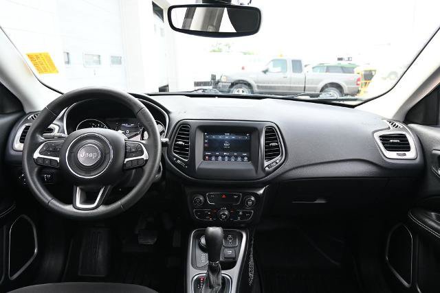 Used 2021 Jeep Compass Sport AWD/4WD image 24