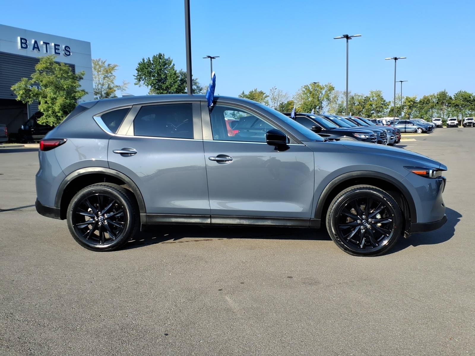 Used 2025 MAZDA CX-5 Carbon Edition AWD/4WD image 2