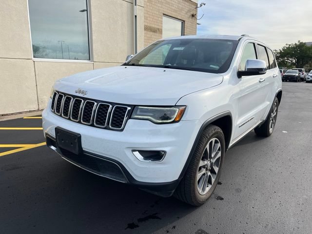 Used 2018 Jeep Grand Cherokee Limited w/ Luxury Group II AWD/4WD image 4
