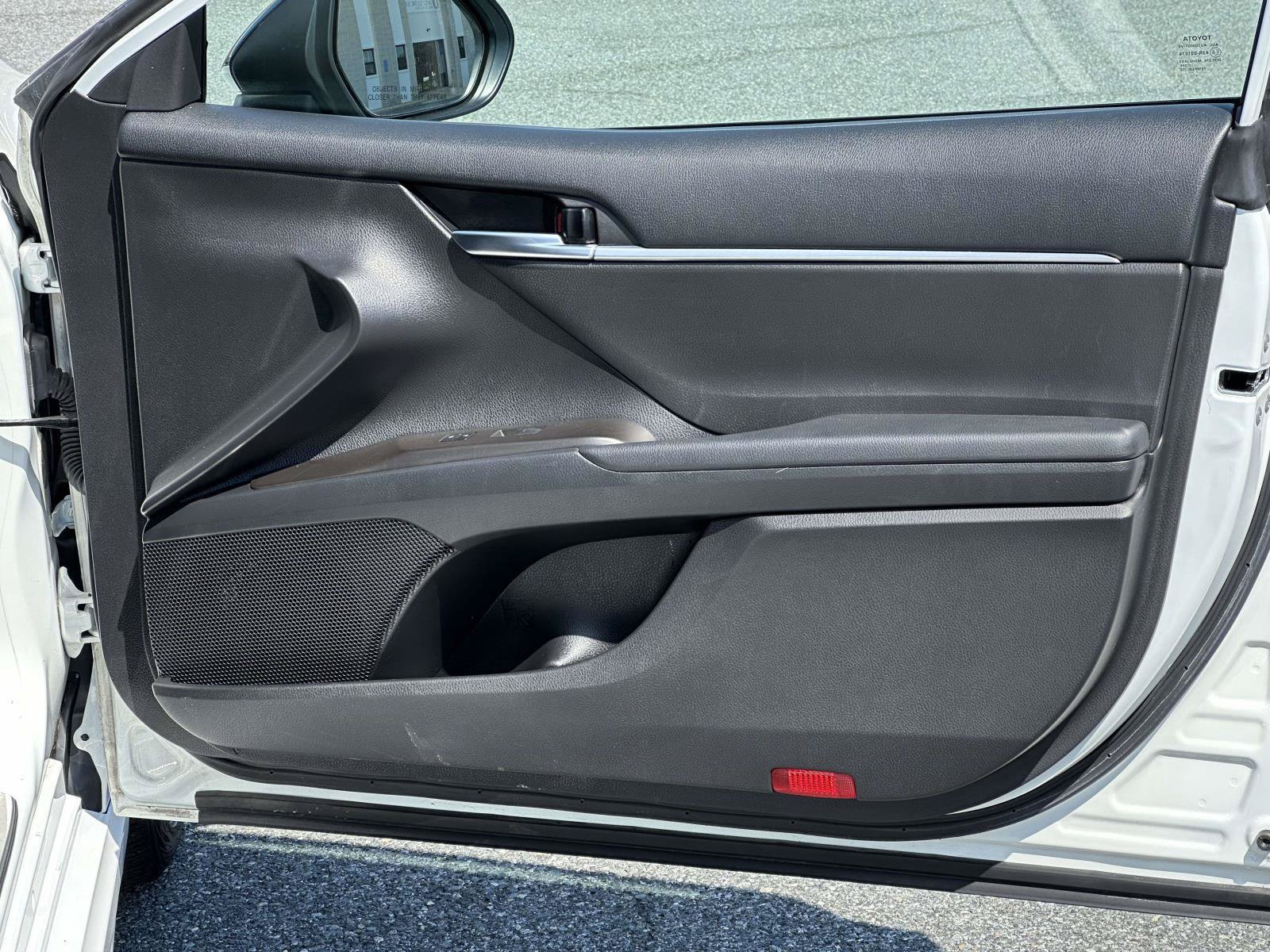 Used 2023 Toyota Camry SE w/ Protection Package (Q2) (TMS) FWD image 8
