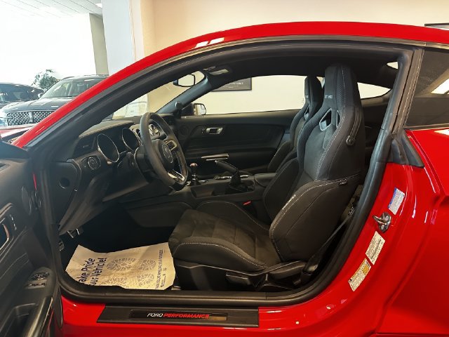 Certified 2018 Ford Mustang Shelby GT350 w/ Electronics Package RWD image 18