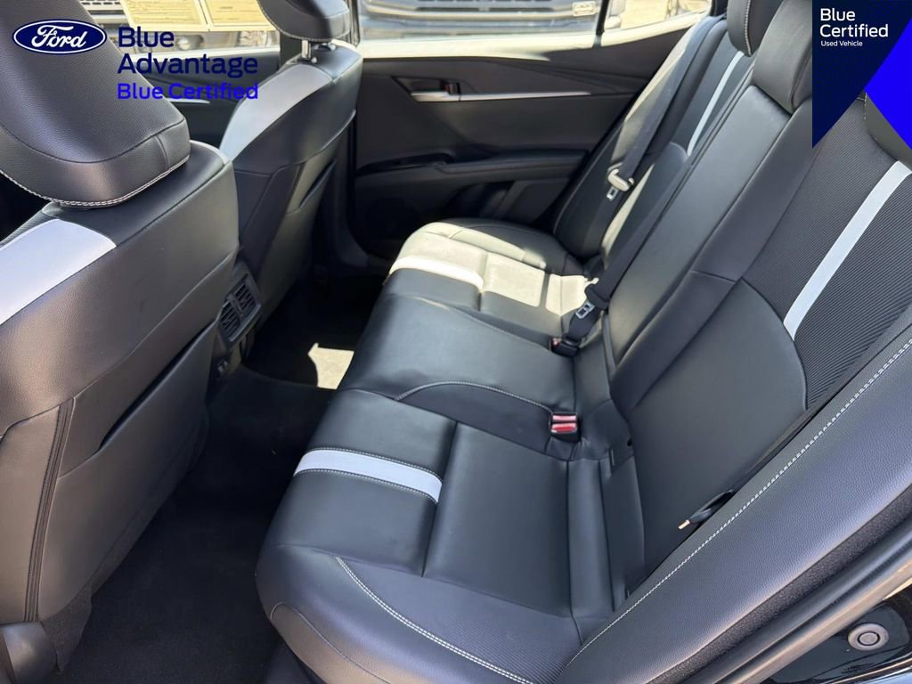 Used 2025 Toyota Camry SE FWD image 13