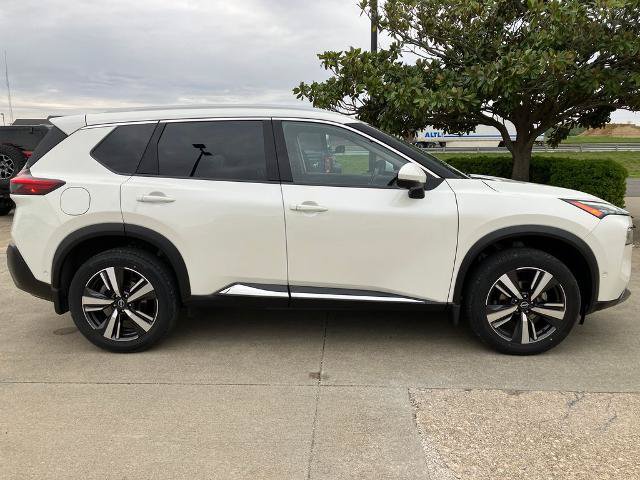 Used 2023 Nissan Rogue SL w/ SL Premium Package AWD/4WD image 7