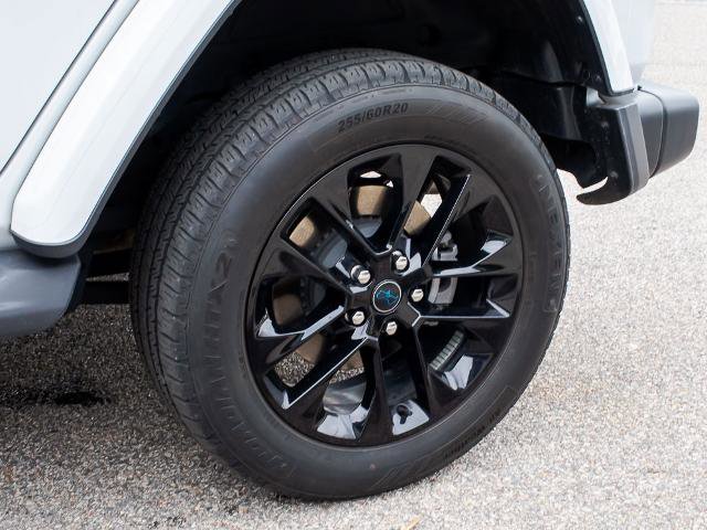 Used 2024 Jeep Wrangler Unlimited Sahara AWD/4WD image 6